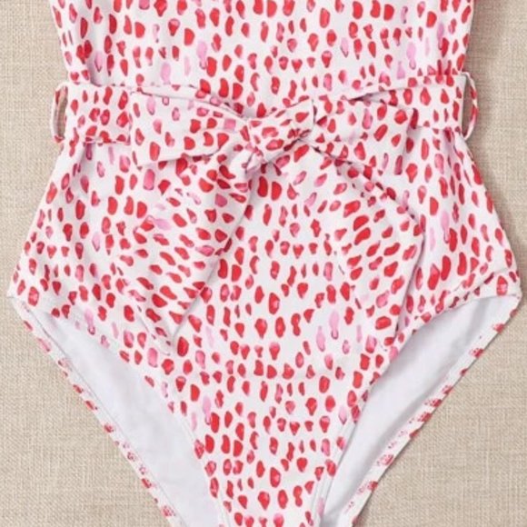 Swimsuit-Super Cute - Picture 6 of 6